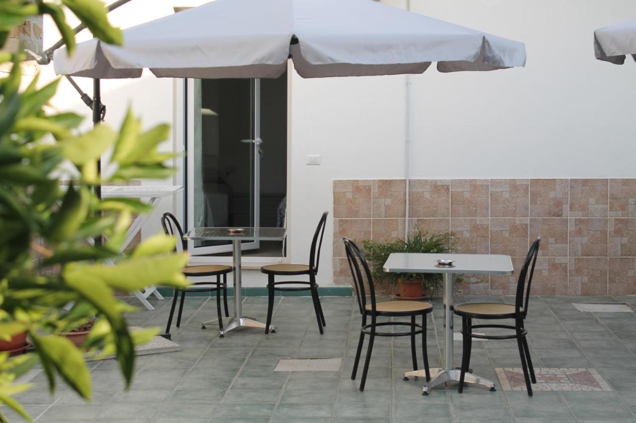 B&B Sunrise Porto Cesareo Bagian luar foto